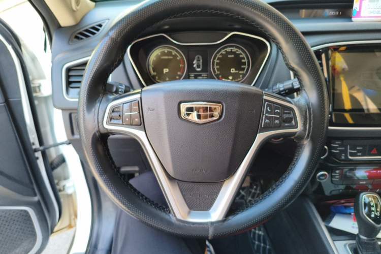 Used Geely Auto Vision X6 2016 1.3T CVT Luxury Model Steering Wheel