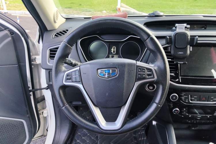 Used Geely Auto Vision X6 2016 1.8L Manual Luxury Model Steering Wheel