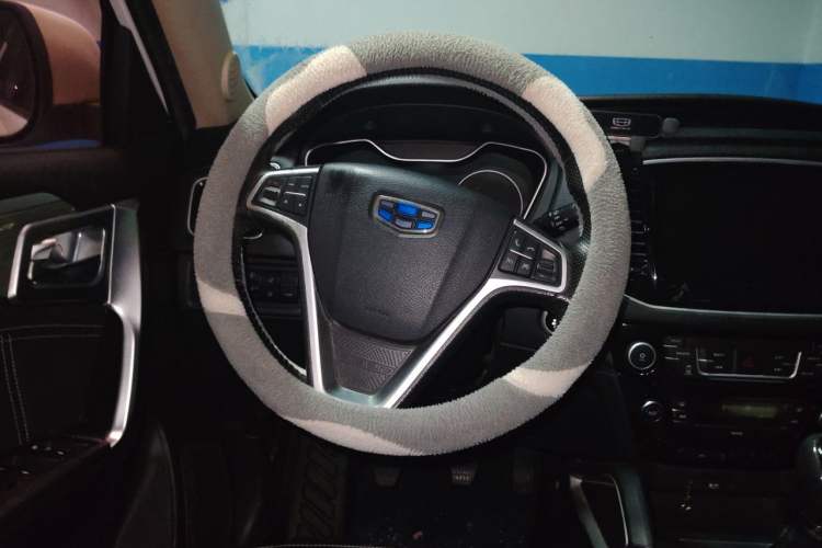 Used Geely Auto Vision X6 2016 1.8L Manual Luxury Model Steering Wheel