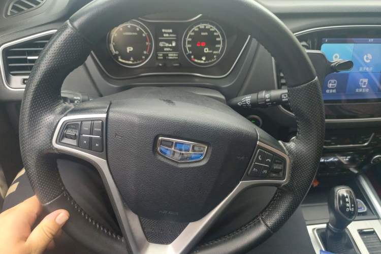 Used Geely Auto Vision X6 2016 1.3T CVT Luxury Model Steering Wheel