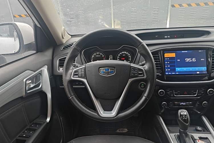 Used Geely Auto Vision X6 2016 1.3T CVT Luxury Model Steering Wheel