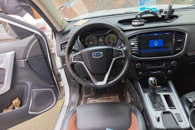 Used Geely Auto Vision X6 2016 1.3T CVT Flagship Model Steering Wheel