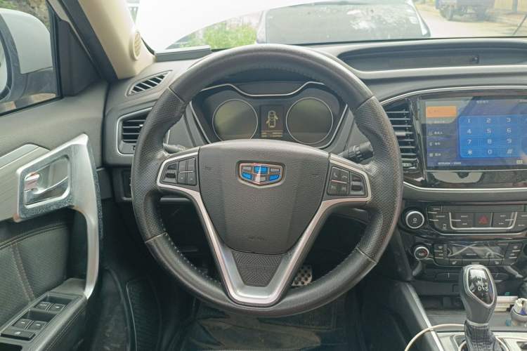 Used Geely Auto Vision X6 2016 1.3T CVT Flagship Model Steering Wheel