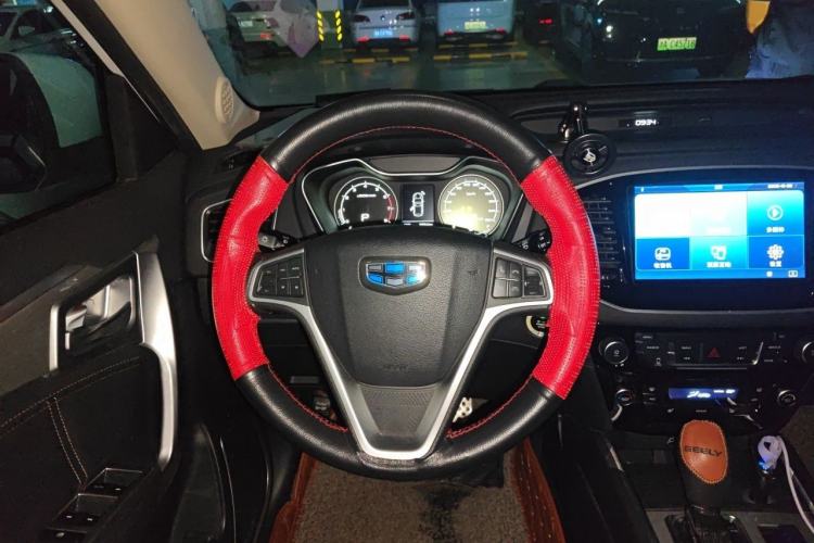 Used Geely Auto Vision X6 2016 1.3T CVT Flagship Model Steering Wheel