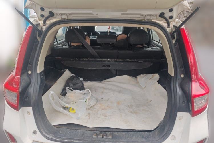 Used Geely Auto Vision X6 2016 1.3T CVT Flagship Model Trunk