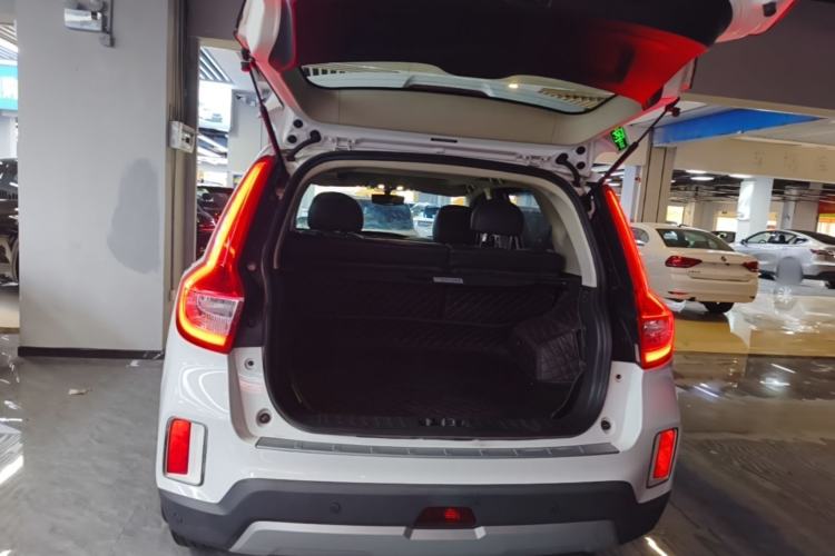 Used Geely Auto Vision X6 2016 1.8L Manual Luxury Model Trunk