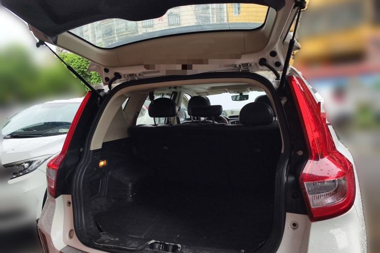 Used Geely Auto Vision X6 2016 1.3T CVT Flagship Model Trunk