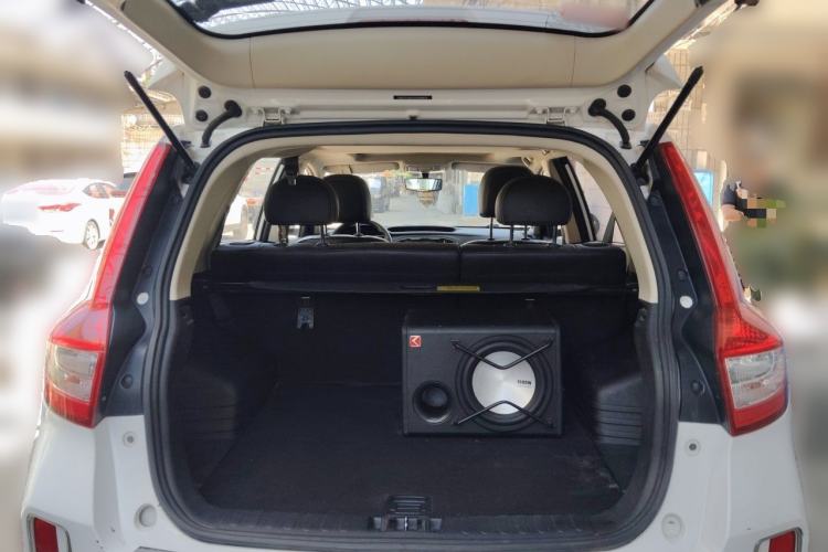 Used Geely Auto Vision X6 2016 1.8L Manual Luxury Model Trunk