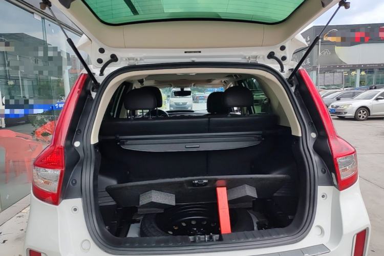 Used Geely Auto Vision X6 2016 1.3T CVT Luxury Model Trunk