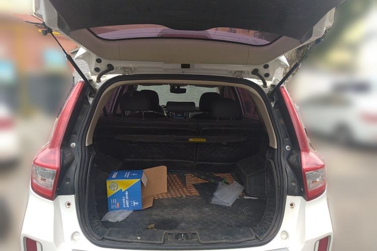 Used Geely Auto Vision X6 2016 1.3T CVT Flagship Model Trunk