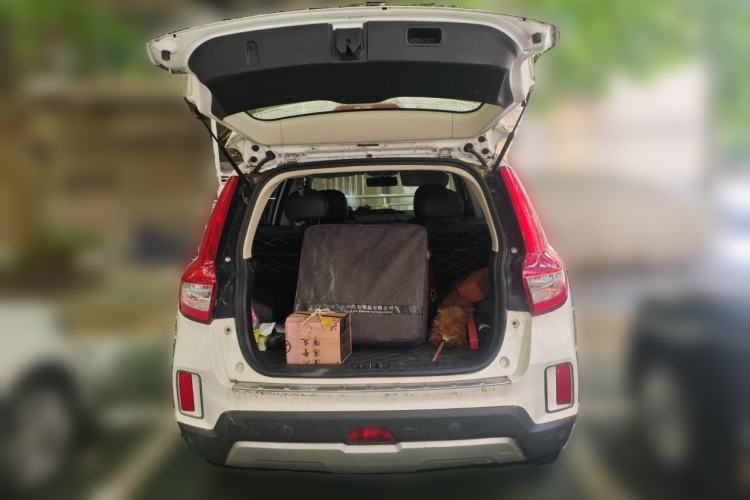 Used Geely Auto Vision X6 2016 1.3T CVT Flagship Model Trunk