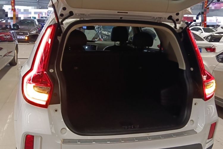 Used Geely Auto Vision X6 2016 1.8L Manual Luxury Model Trunk