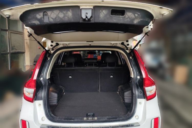 Used Geely Auto Vision X6 2016 1.3T CVT Flagship Model
