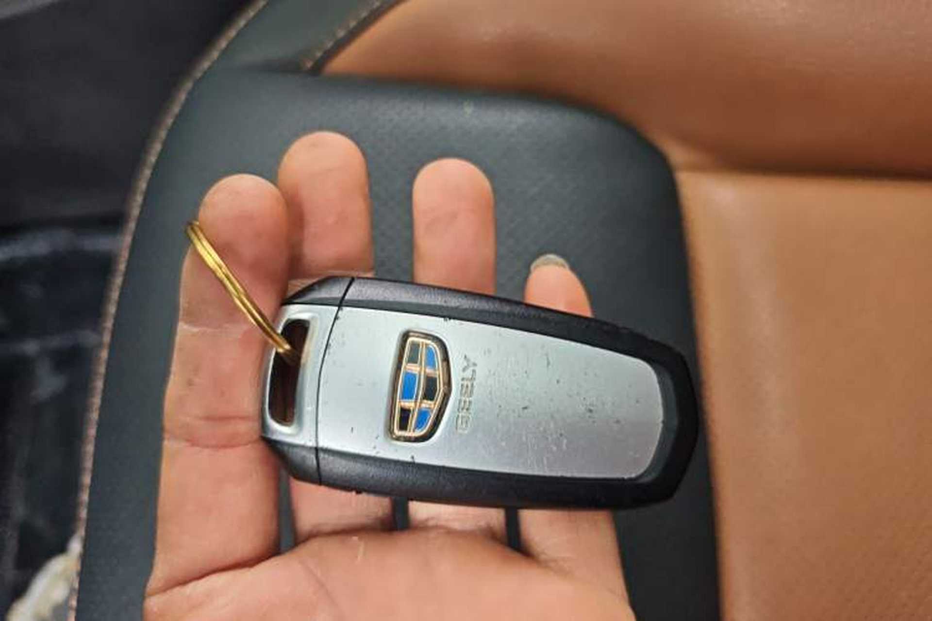 Used Geely Auto Vision X6 2016 1.3T CVT Flagship Model Vehicle Key