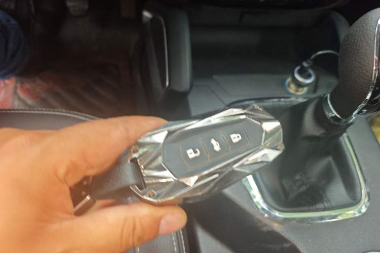 Used Geely Auto Vision X6 2016 1.8L Manual Luxury Model Vehicle Key