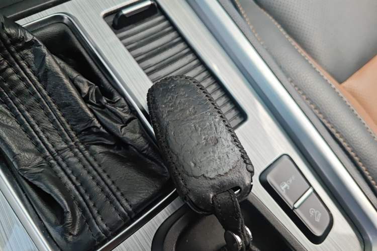 Used Geely Auto Vision X6 2016 1.3T CVT Flagship Model Vehicle Key