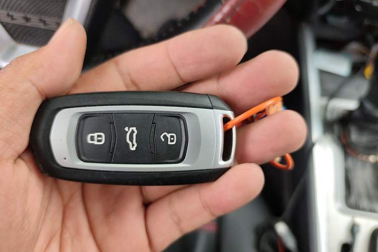 Used Geely Auto Vision X6 2016 1.3T CVT Luxury Model Vehicle Key