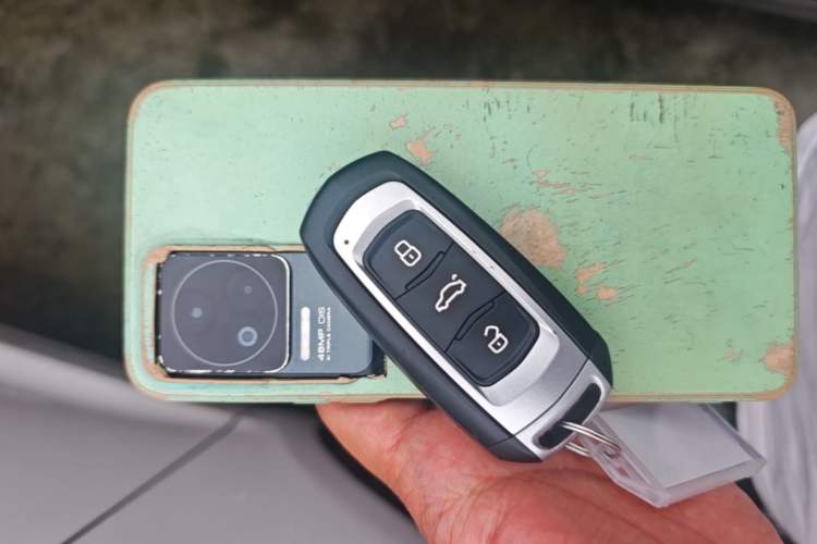Used Geely Auto Vision X6 2016 1.3T CVT Flagship Model Vehicle Key