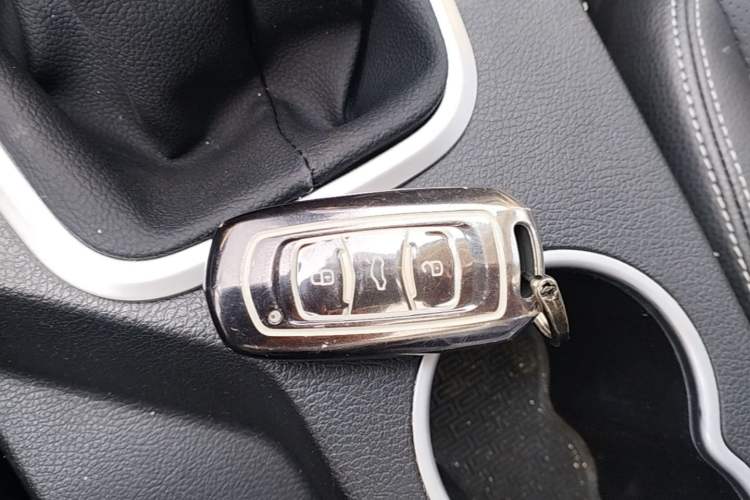 Used Geely Auto Vision X6 2016 1.8L Manual Luxury Model Vehicle Key