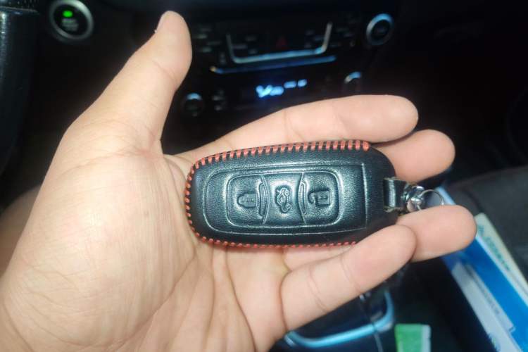 Used Geely Auto Vision X6 2016 1.8L Manual Luxury Model Vehicle Key
