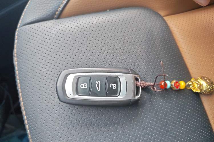 Used Geely Auto Vision X6 2016 1.3T CVT Flagship Model Vehicle Key