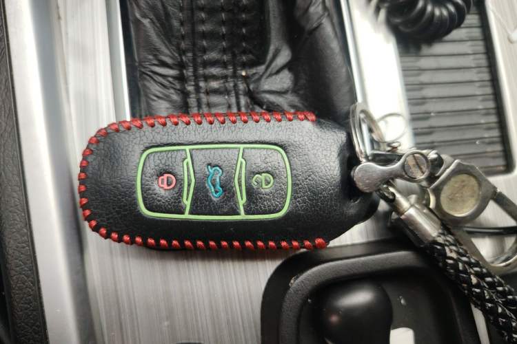 Used Geely Auto Vision X6 2016 1.3T CVT Flagship Model Vehicle Key