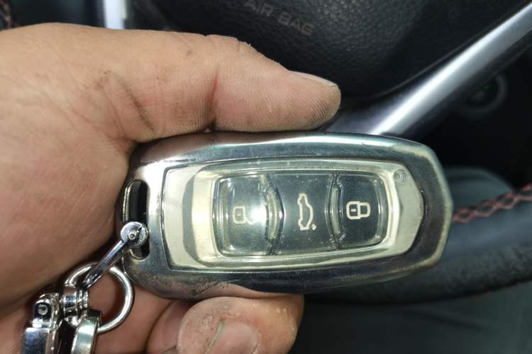 Used Geely Auto Vision X6 2016 1.3T CVT Flagship Model Vehicle Key