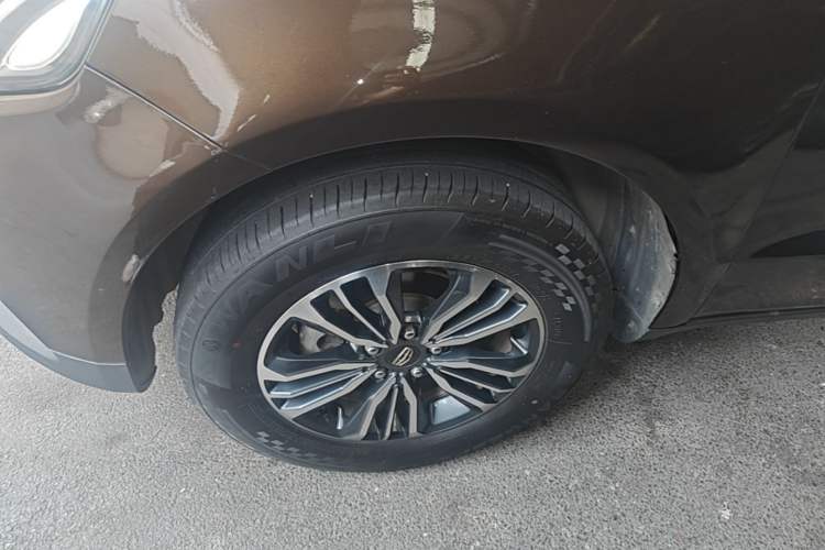 Used Geely Auto Vision X6 2016 1.3T CVT Luxury Model Left Front Wheel Hub