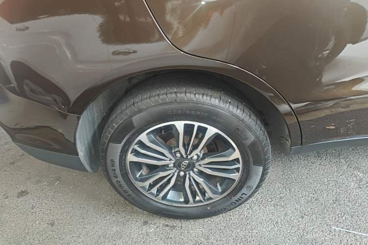Used Geely Auto Vision X6 2016 1.3T CVT Luxury Model Right Rear Wheel Hub