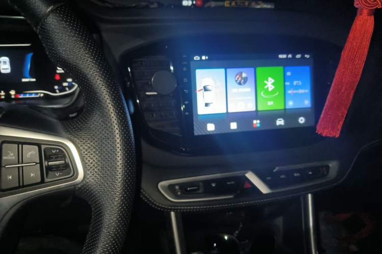 Used Geely Auto Vision X6 2018 1.8L Manual 4G Connect Luxury Edition Audio And AC Panel