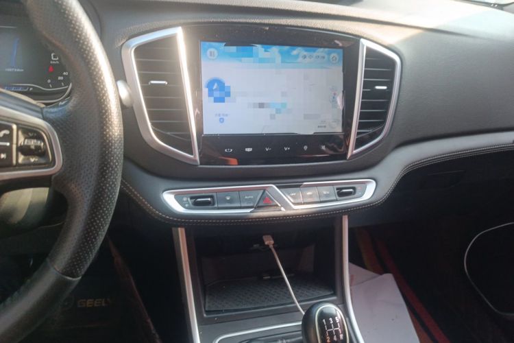 Used Geely Auto Vision X6 2018 1.8L Manual 4G Connect Luxury Edition Audio And AC Panel