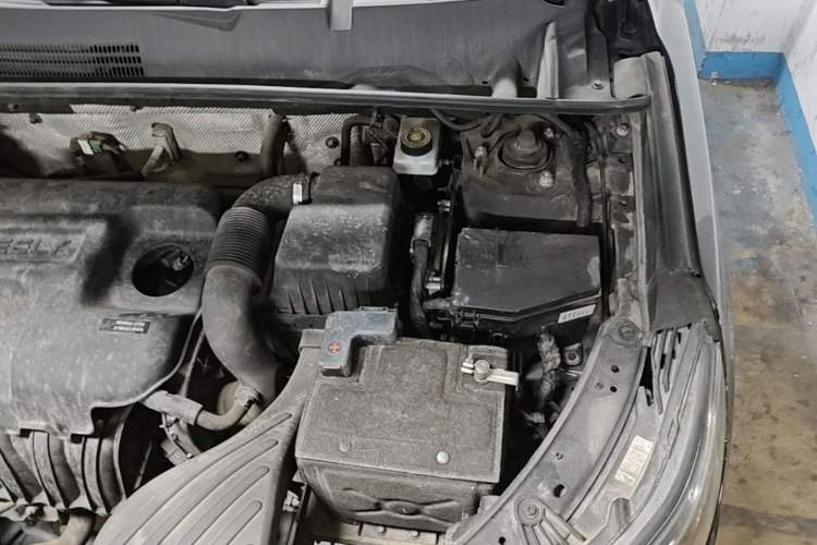 Used Geely Auto Vision X6 2018 1.8L Manual 4G Connect Luxury Edition Engine Bay Left