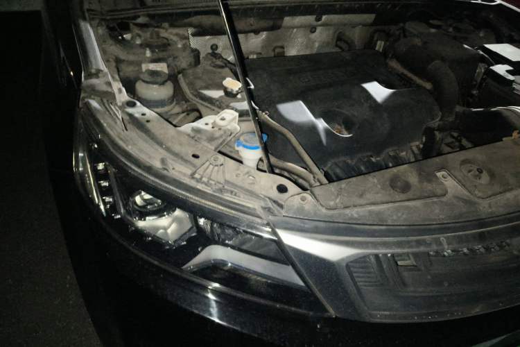 Used Geely Auto Vision X6 2018 1.8L Manual 4G Connect Luxury Edition Engine Bay Right