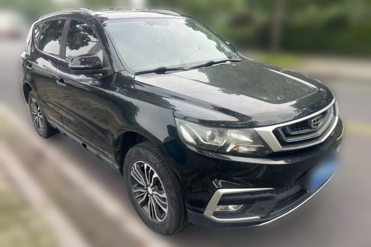 Used Geely Auto Vision X6 2018 1.8L Manual 4G Connect Luxury Edition Front Right 45 Deg