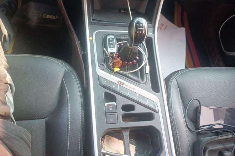 Used Geely Auto Vision X6 2018 1.8L Manual 4G Connect Luxury Edition Gear Lever