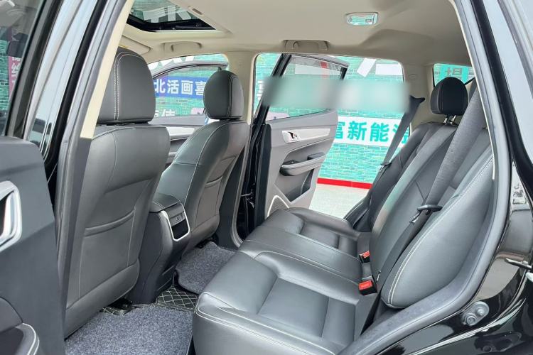 Used Geely Auto Vision X6 2018 1.8L Manual 4G Connect Luxury Edition Interior 3