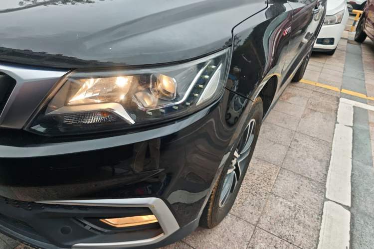 Used Geely Auto Vision X6 2018 1.4T CVT 4G Connected Luxury Version Left Front Headlight
