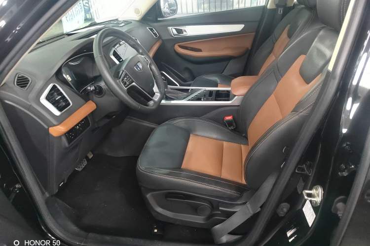 Used Geely Auto Vision X6 2018 1.4T CVT 4G Connected Luxury Version Left Front Seat
