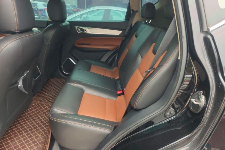 Used Geely Auto Vision X6 2018 1.4T CVT 4G Connected Luxury Version Left Rear Seat