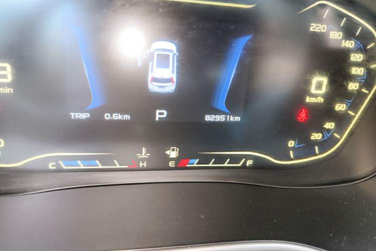 Used Geely Auto Vision X6 2018 1.4T CVT 4G Connected Luxury Version Odometer Close Up