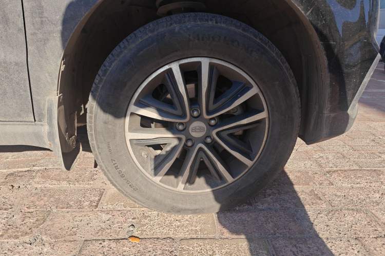 Used Geely Auto Vision X6 2018 1.4T CVT 4G Connected Luxury Version Right Front Wheel Hub