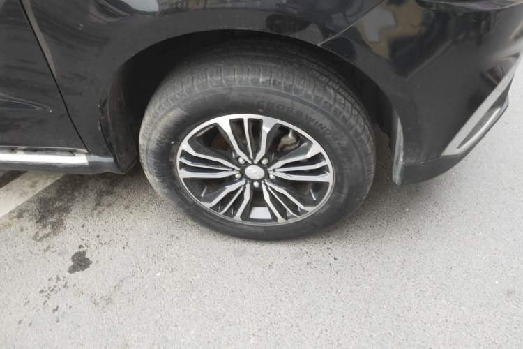 Used Geely Auto Vision X6 2018 1.8L Manual 4G Connect Luxury Edition Right Front Wheel Hub