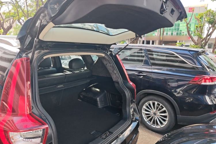 Used Geely Auto Vision X6 2018 1.8L Manual 4G Connect Luxury Edition Trunk