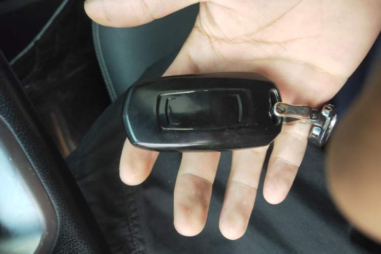 Used Geely Auto Vision X6 2018 1.8L Manual 4G Connect Luxury Edition Vehicle Key