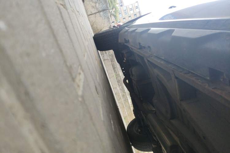 Used Geely Auto Vision X6 2018 1.4T CVT 4G Connected Flagship Edition Chassis Front Right