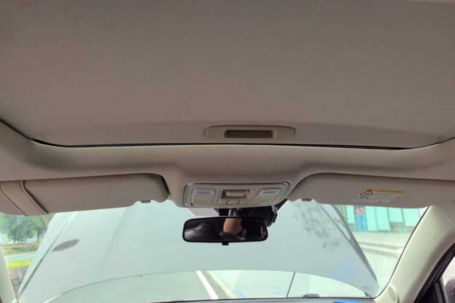 Used Geely Auto Vision X6 2018 1.8L Manual 4G Connect Luxury Edition Headliner