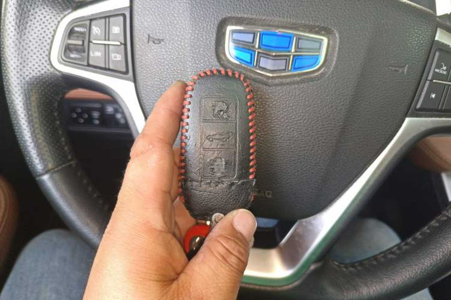 Used Geely Auto Vision X6 2018 1.4T CVT 4G Connected Flagship Edition Interior 1