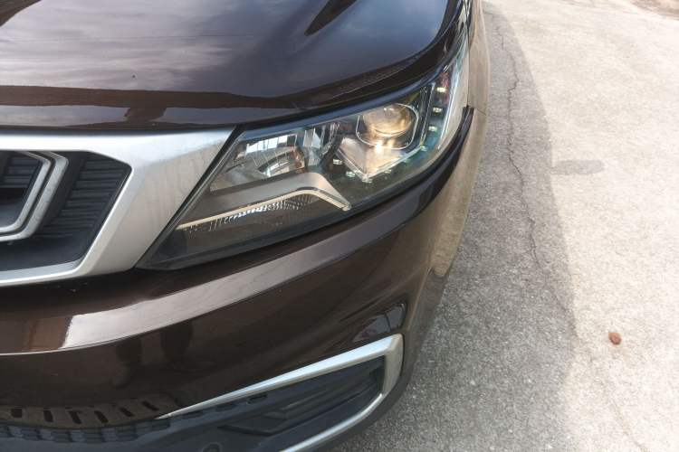 Used Geely Auto Vision X6 2018 1.4T CVT 4G Connected Flagship Edition Left Front Headlight