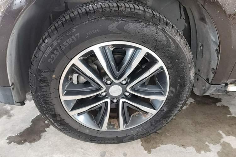 Used Geely Auto Vision X6 2018 1.4T CVT 4G Connected Flagship Edition Left Front Wheel Hub