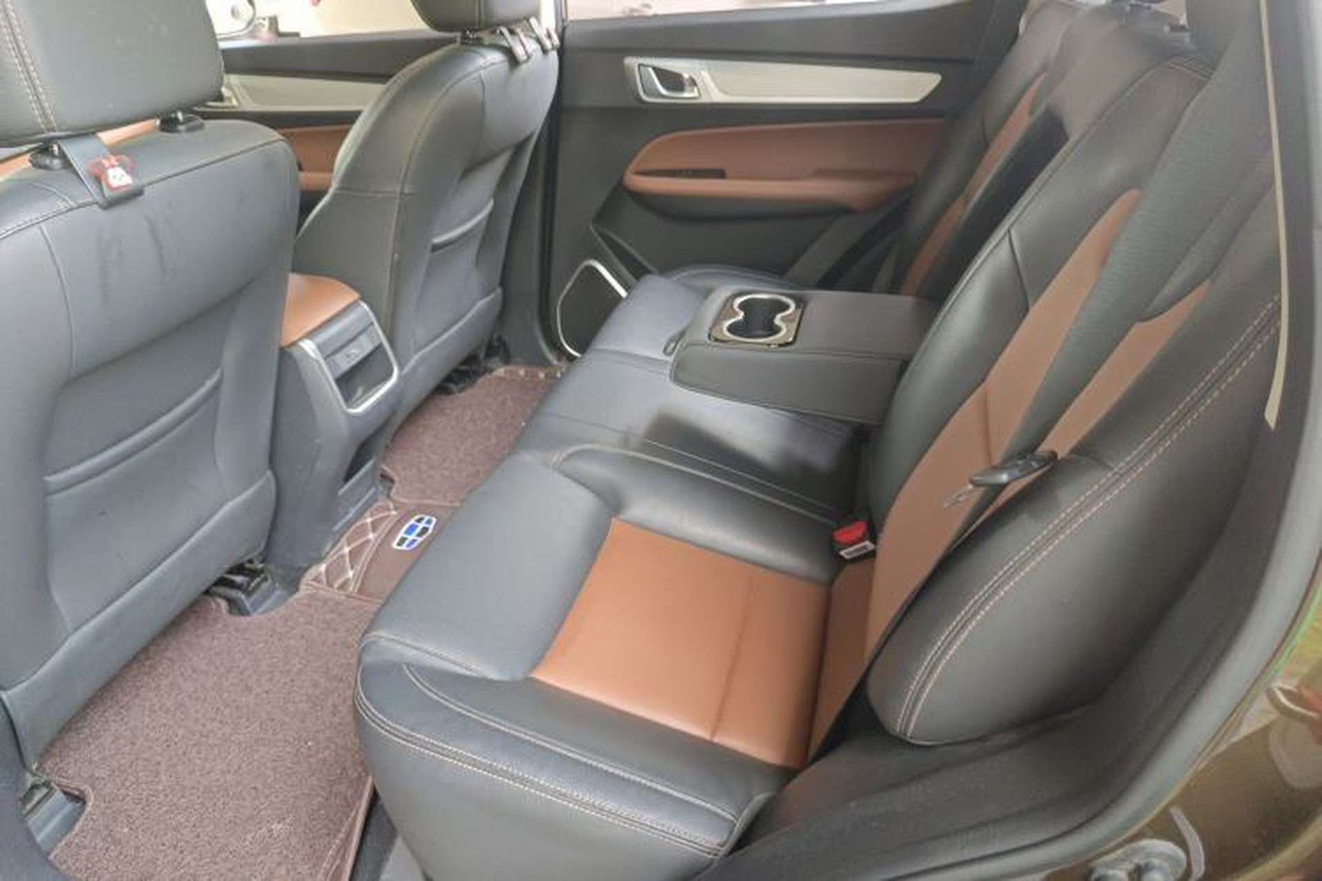 Used Geely Auto Vision X6 2018 1.4T CVT 4G Connected Flagship Edition Left Rear Seat